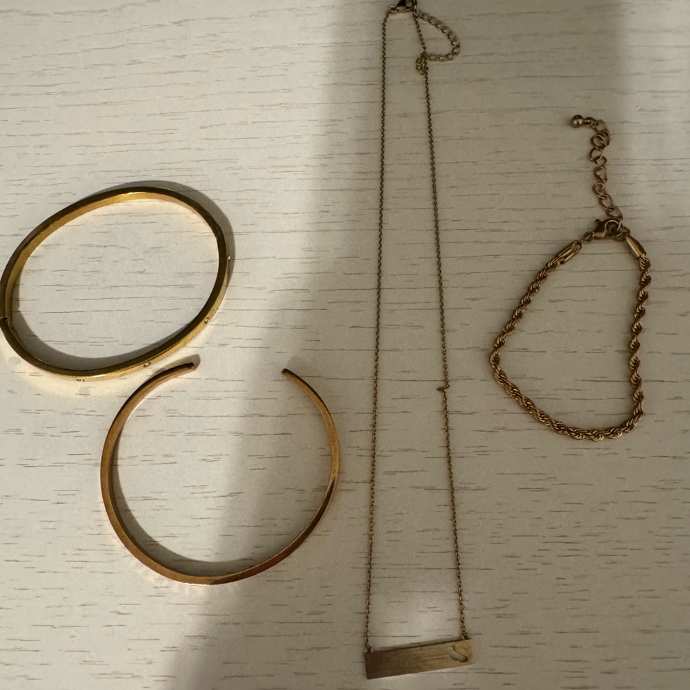 Gold and silver jewelry bundle - Picture 4 of 6